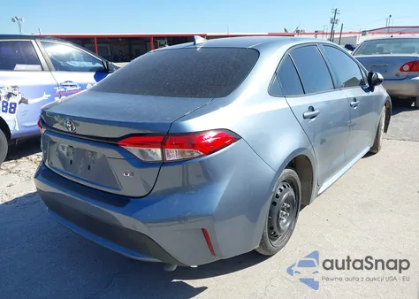 2021 Toyota Corolla Le z USA, uszkodzony, nr VIN JTDEPMAE1MJ177188